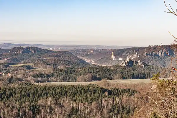 Blick zum Basteigebiet