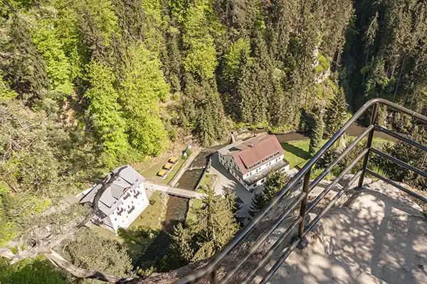 Blick von der Hocksteinaussicht ins Polenztal